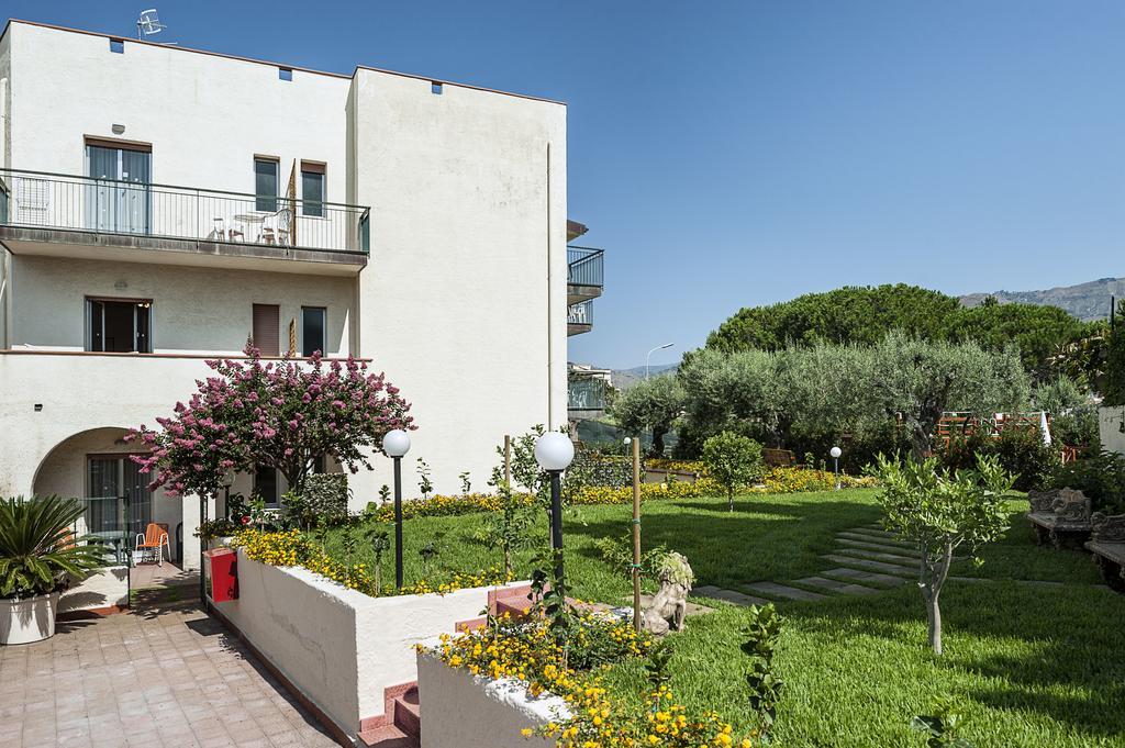 Villa Collina Джардини-Наксос Экстерьер фото